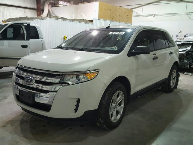 2FMDK3G90CBA59100 - 2012 FORD EDGE SE WHITE photo 2