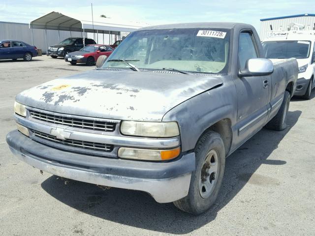 1GCEC14T9XE136647 - 1999 CHEVROLET SILVERADO SILVER photo 2