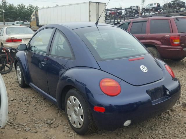 3VWBK21CX3M425960 - 2003 VOLKSWAGEN NEW BEETLE 蓝色 照片 3