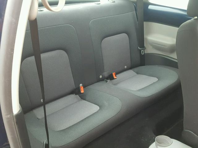 3VWBK21CX3M425960 - 2003 VOLKSWAGEN NEW BEETLE 蓝色 照片 6