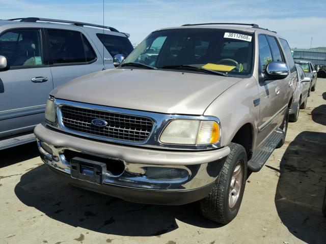 1FMRU18W1WLB84944 - 1998 FORD EXPEDITION GOLD photo 2