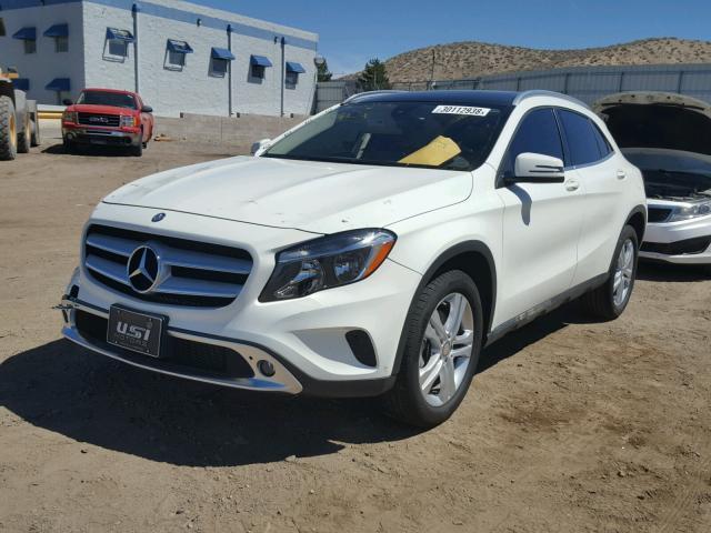 WDCTG4GB9HJ327889 - 2017 MERCEDES-BENZ GLA 250 4M WHITE photo 2