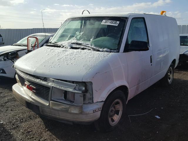 1GTDL19W01B503894 - 2001 GMC SAFARI XT WHITE photo 2