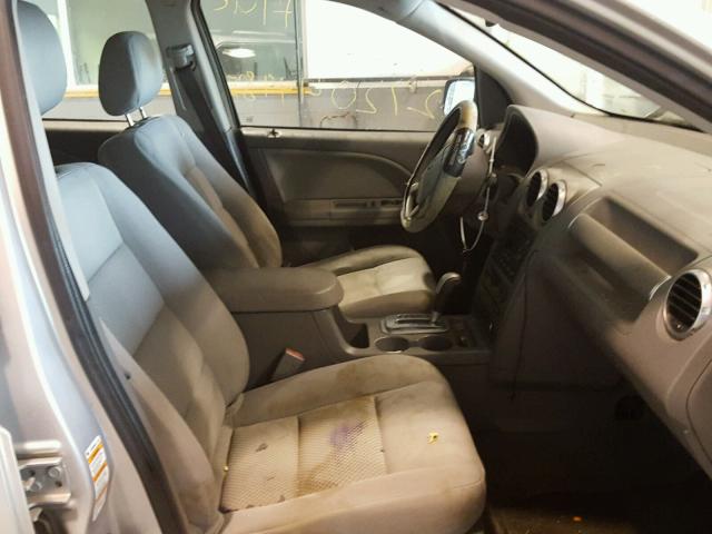 1FMDK02115GA12041 - 2005 FORD FREESTYLE SILVER photo 5