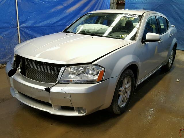 1B3CC5FB5AN117606 - 2010 DODGE AVENGER R/ SILVER photo 2