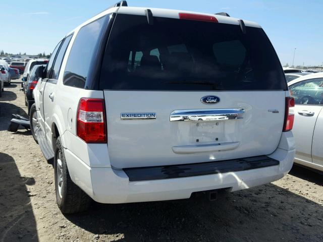 1FMFU16528LA40528 - 2008 FORD EXPEDITION WHITE photo 3