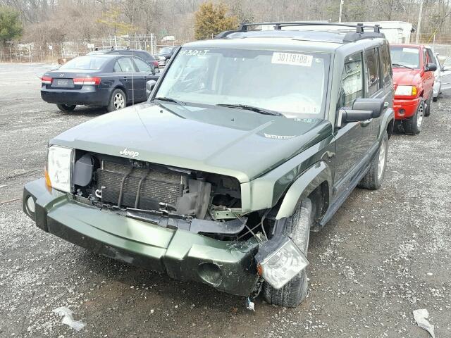 1J8HG48K58C154766 - 2008 JEEP COMMANDER GREEN photo 2