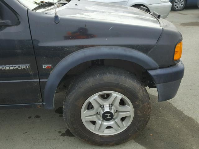 4S6CM58VXV4405137 - 1997 HONDA PASSPORT E BLACK photo 9