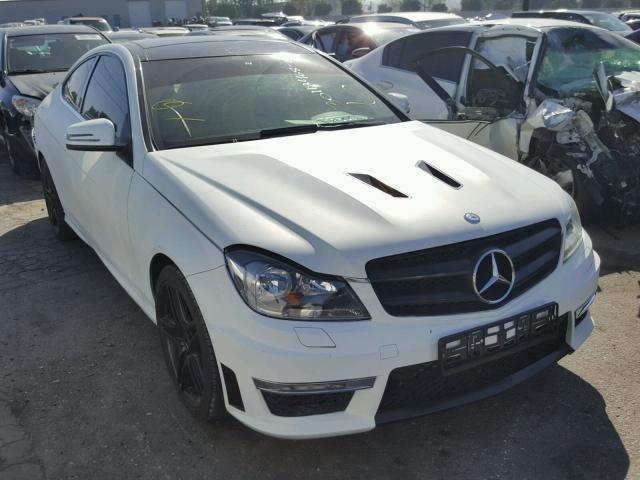 WDDGJ4HB3DF969101 - 2013 MERCEDES-BENZ C 250 WHITE photo 1