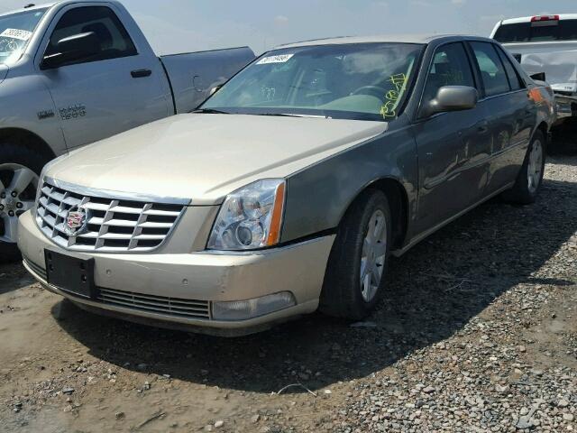 1G6KD57Y07U224803 - 2007 CADILLAC DTS BEIGE photo 2