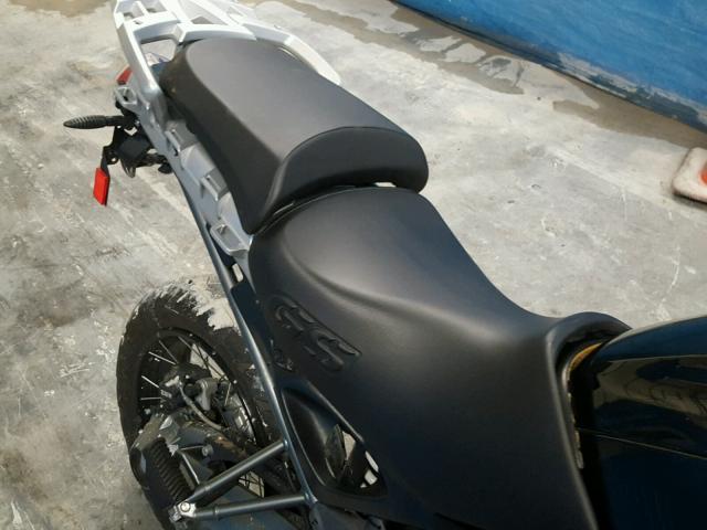 WB1046009BZX51570 - 2011 BMW R1200 GS BLACK photo 6