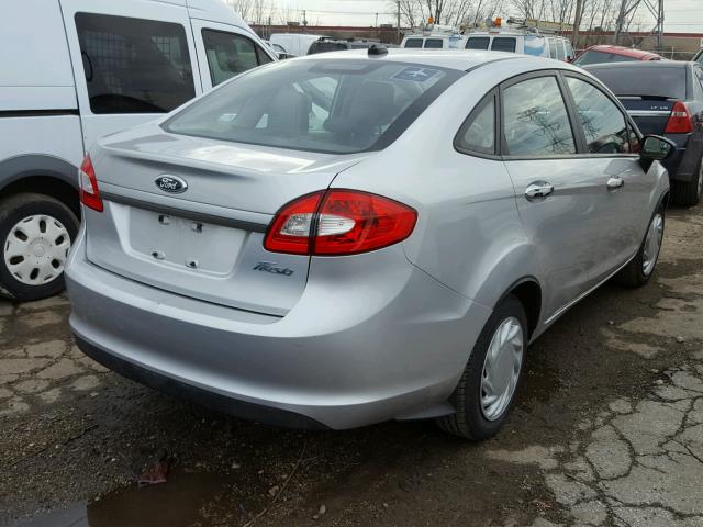 3FADP4AJ8DM110959 - 2013 FORD FIESTA S SILVER photo 4