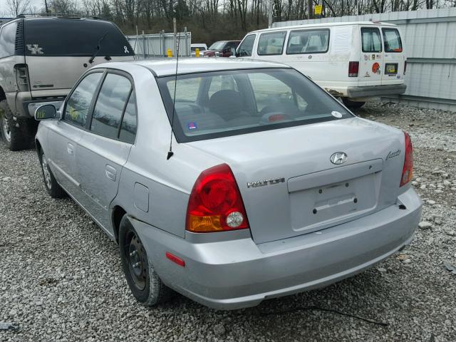 KMHCG45C65U674183 - 2005 HYUNDAI ACCENT GL SILVER photo 3