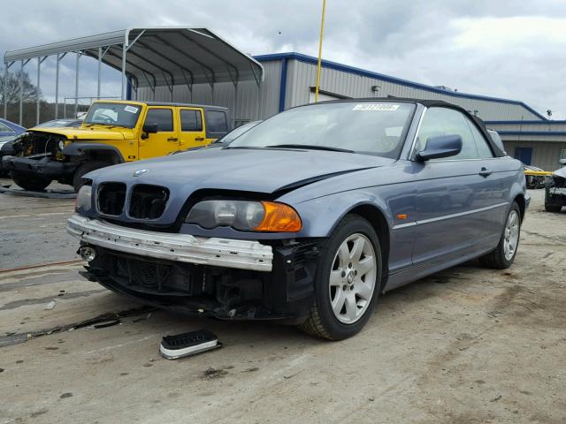 WBABR3342YEA82021 - 2000 BMW 323 CI BLUE photo 2