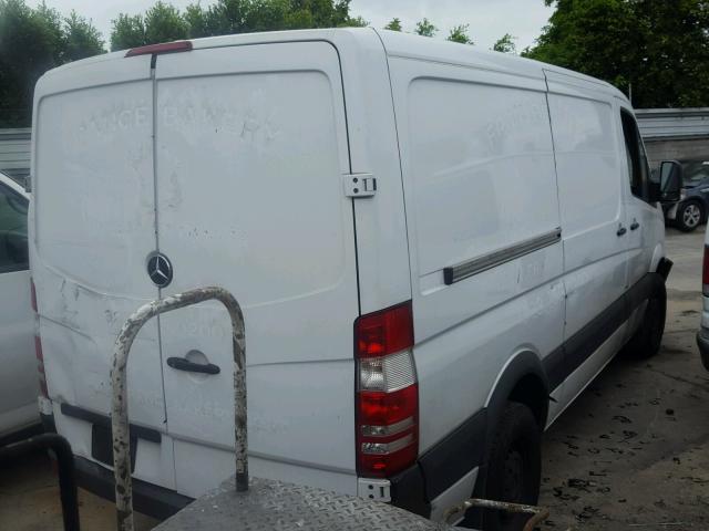 WD3PE7DDXGP262805 - 2016 MERCEDES-BENZ SPRINTER 2 WHITE photo 4