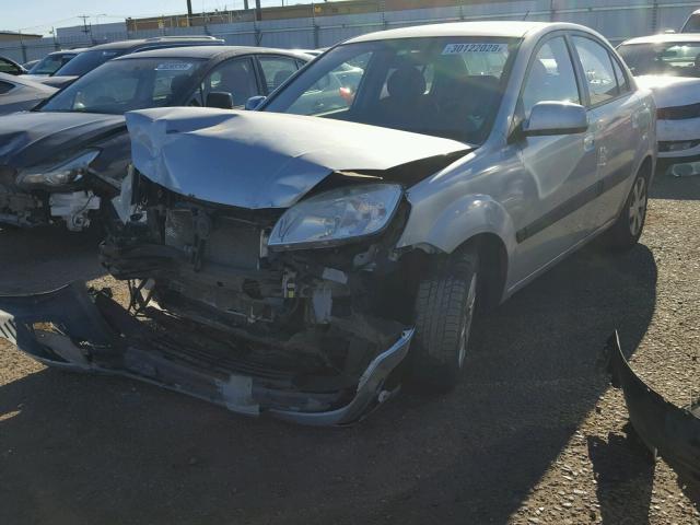 KNADE123366061054 - 2006 KIA RIO SILVER photo 2