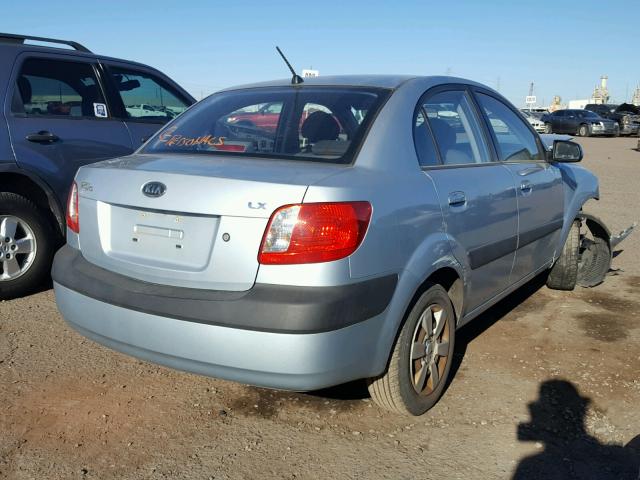 KNADE123366061054 - 2006 KIA RIO SILVER photo 4