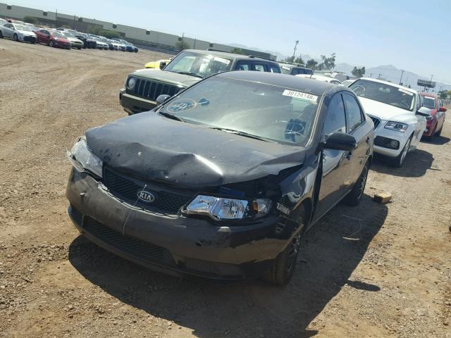 KNAFT4A2XA5858828 - 2010 KIA FORTE LX BLACK photo 2