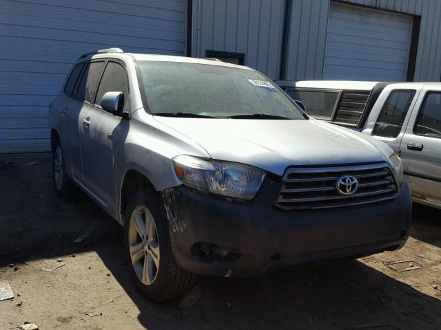 JTEES43A382026440 - 2008 TOYOTA HIGHLANDER SILVER photo 1