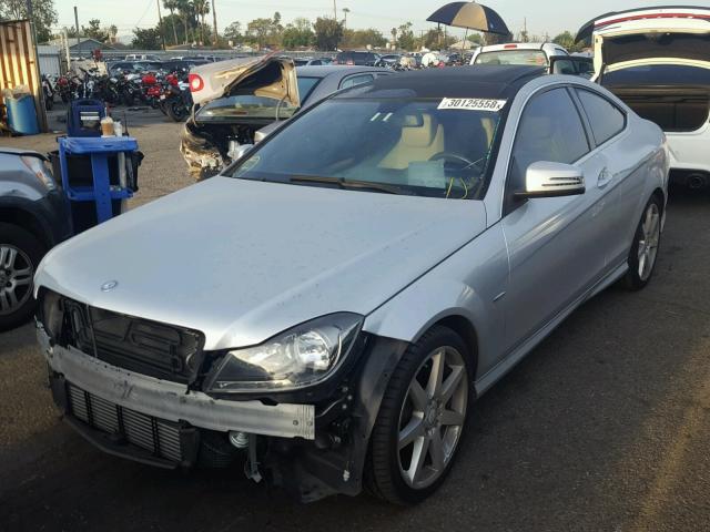 WDDGJ4HB4CF799278 - 2012 MERCEDES-BENZ C 250 SILVER photo 2