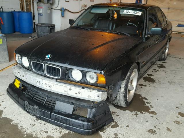 WBAHE6327SGF32327 - 1995 BMW 540 I AUTO BLACK photo 2