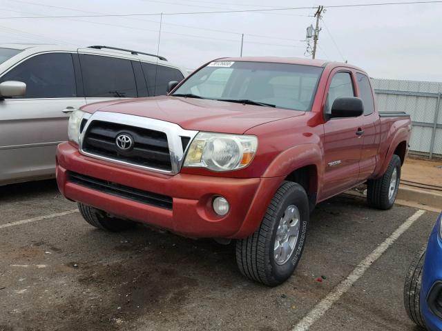 5TEUU42N46Z158467 - 2006 TOYOTA TACOMA ACC RED photo 2