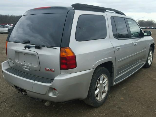 1GKET66M266159283 - 2006 GMC ENVOY DENA SILVER photo 4