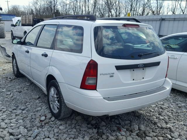 1FAFP36N47W183779 - 2007 FORD FOCUS ZXW WHITE photo 3