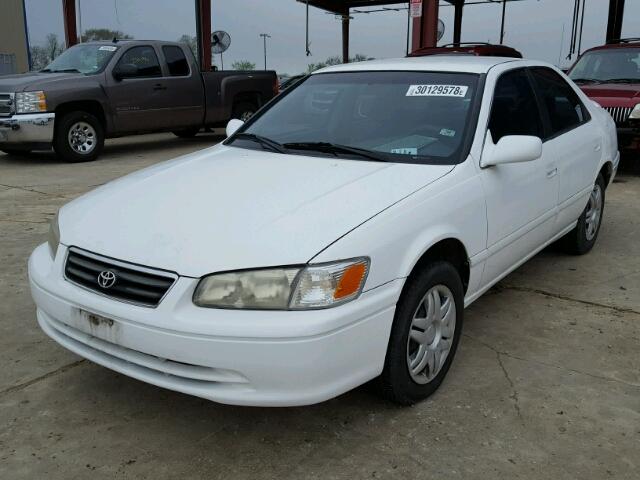 4T1BG22K61U781448 - 2001 TOYOTA CAMRY CE WHITE photo 2