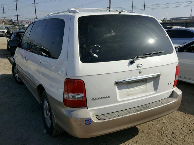 KNDUP131546532628 - 2004 KIA SEDONA EX WHITE photo 3