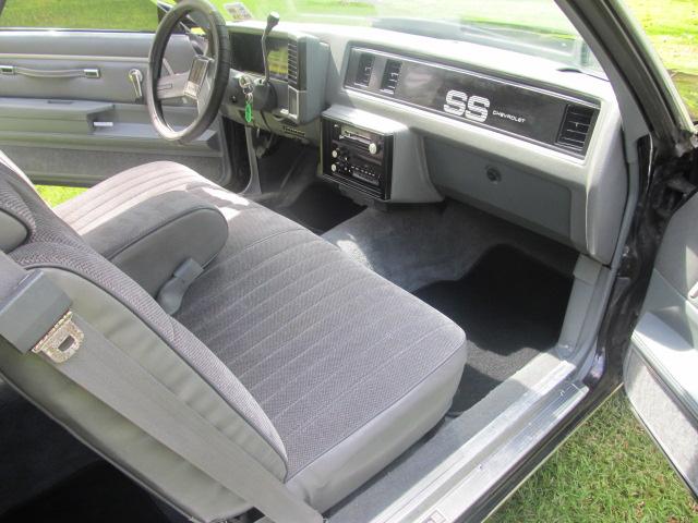 3GCCW80H1HS915458 - 1987 CHEVROLET EL CAMINO BLACK photo 7