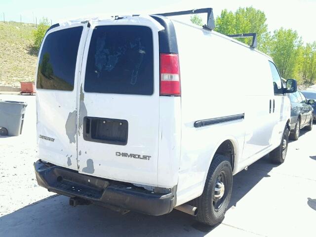 1GCGG25V961108145 - 2006 CHEVROLET EXPRESS G2 WHITE photo 4