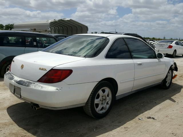 19UYA1251VL008551 - 1997 ACURA 2.2CL WHITE photo 4