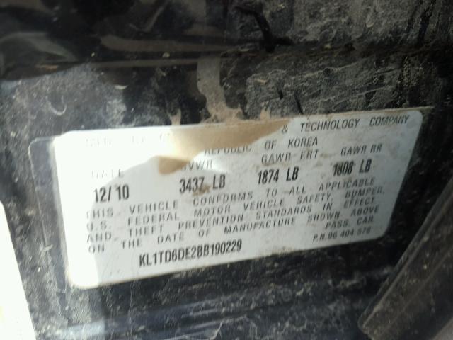 KL1TD6DE2BB190229 - 2011 CHEVROLET AVEO LS BLACK photo 10