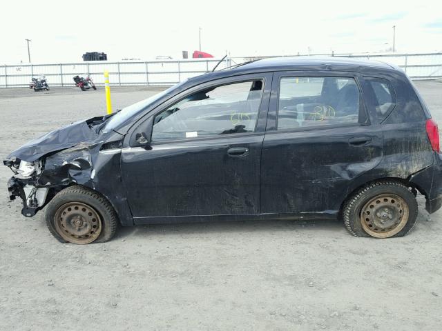 KL1TD6DE2BB190229 - 2011 CHEVROLET AVEO LS BLACK photo 9