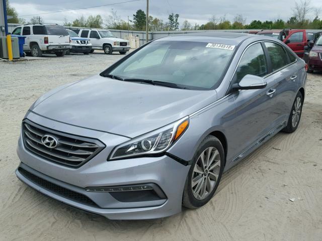 5NPE34AF7HH567828 - 2017 HYUNDAI SONATA SPO SILVER photo 2