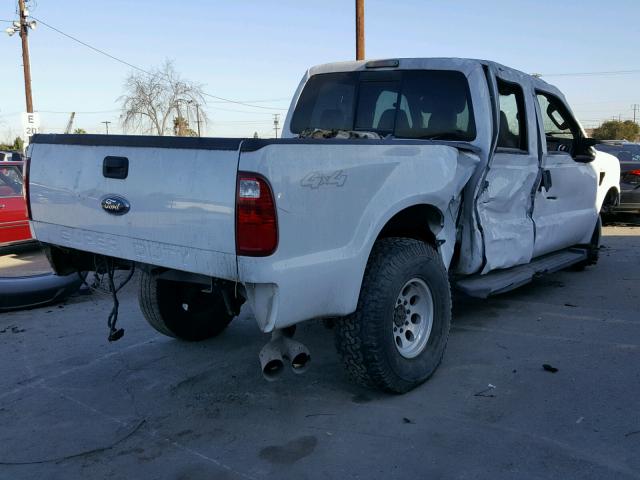 1FTSW21R88EA30460 - 2008 FORD F250 SUPER WHITE photo 4