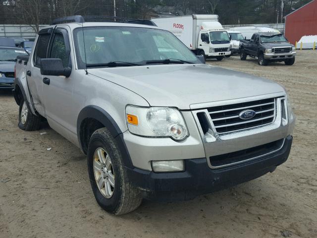 1FMEU51E58UA44612 - 2008 FORD EXPLORER S SILVER photo 1