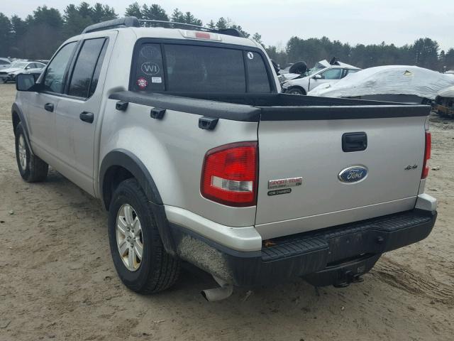 1FMEU51E58UA44612 - 2008 FORD EXPLORER S SILVER photo 3