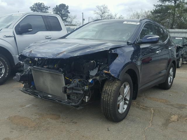 5XYZU3LB6JG511203 - 2018 HYUNDAI SANTA FE S BLUE photo 2