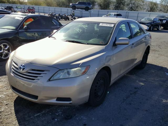 4T1BE46K27U647699 - 2007 TOYOTA CAMRY NEW GOLD photo 2