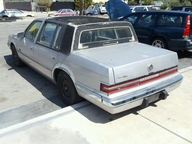 1C3XV56L5ND782346 - 1992 CHRYSLER IMPERIAL SILVER photo 3