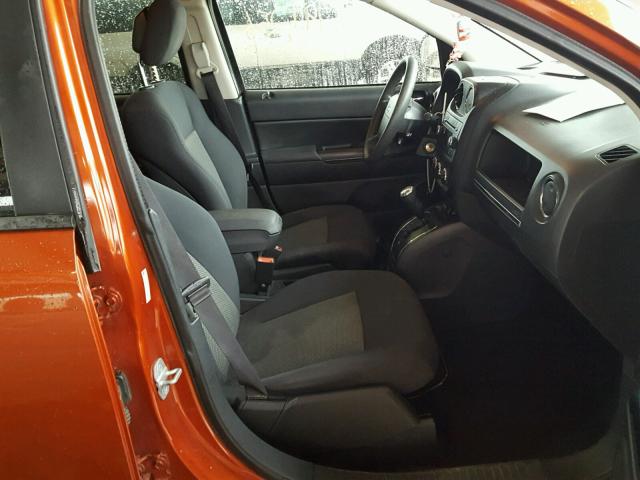 1J4NT4FB3AD578921 - 2010 JEEP COMPASS SP ORANGE photo 5