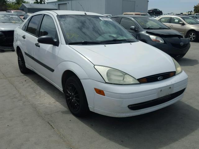 1FAFP33P12W241054 - 2002 FORD FOCUS LX WHITE photo 1