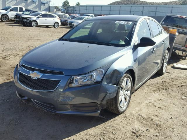 1G1PC5SH2C7353821 - 2012 CHEVROLET CRUZE LS BLUE photo 2