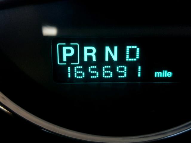 1J8HH58N46C145759 - 2006 JEEP COMMANDER BLACK photo 8