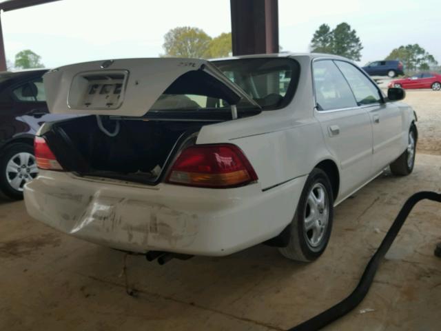 JH4UA2651TC015041 - 1996 ACURA 2.5TL WHITE photo 4