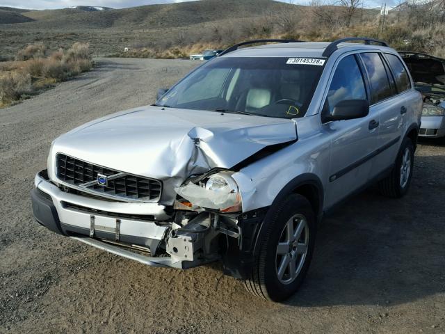 YV1CZ592751161302 - 2005 VOLVO XC90 SILVER photo 2