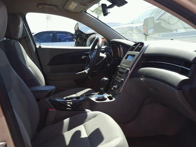 1G11A5SL3FF155338 - 2015 CHEVROLET MALIBU LS 金色 照片 5