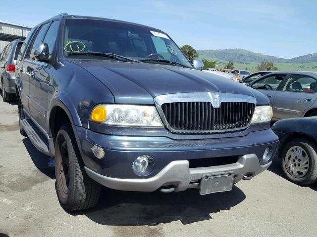 5LMFU28R51LJ18678 - 2001 LINCOLN NAVIGATOR ლურჯი ფოტო 1